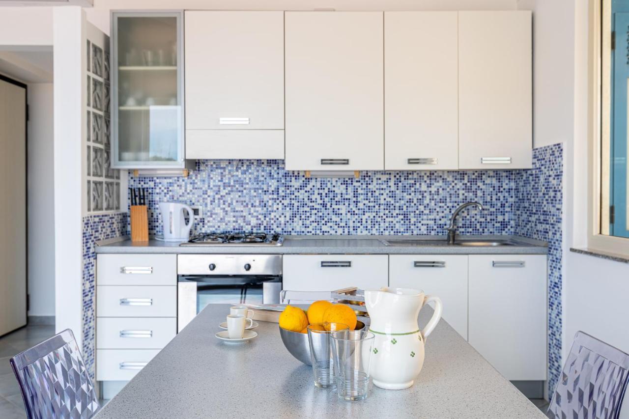 Terraces D'Orlando - Family Apartments With Sea View And Pool Capo d'Orlando Bagian luar foto