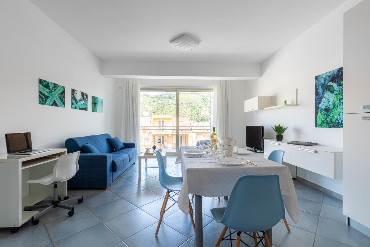 Terraces D'Orlando - Family Apartments With Sea View And Pool Capo d'Orlando Bagian luar foto