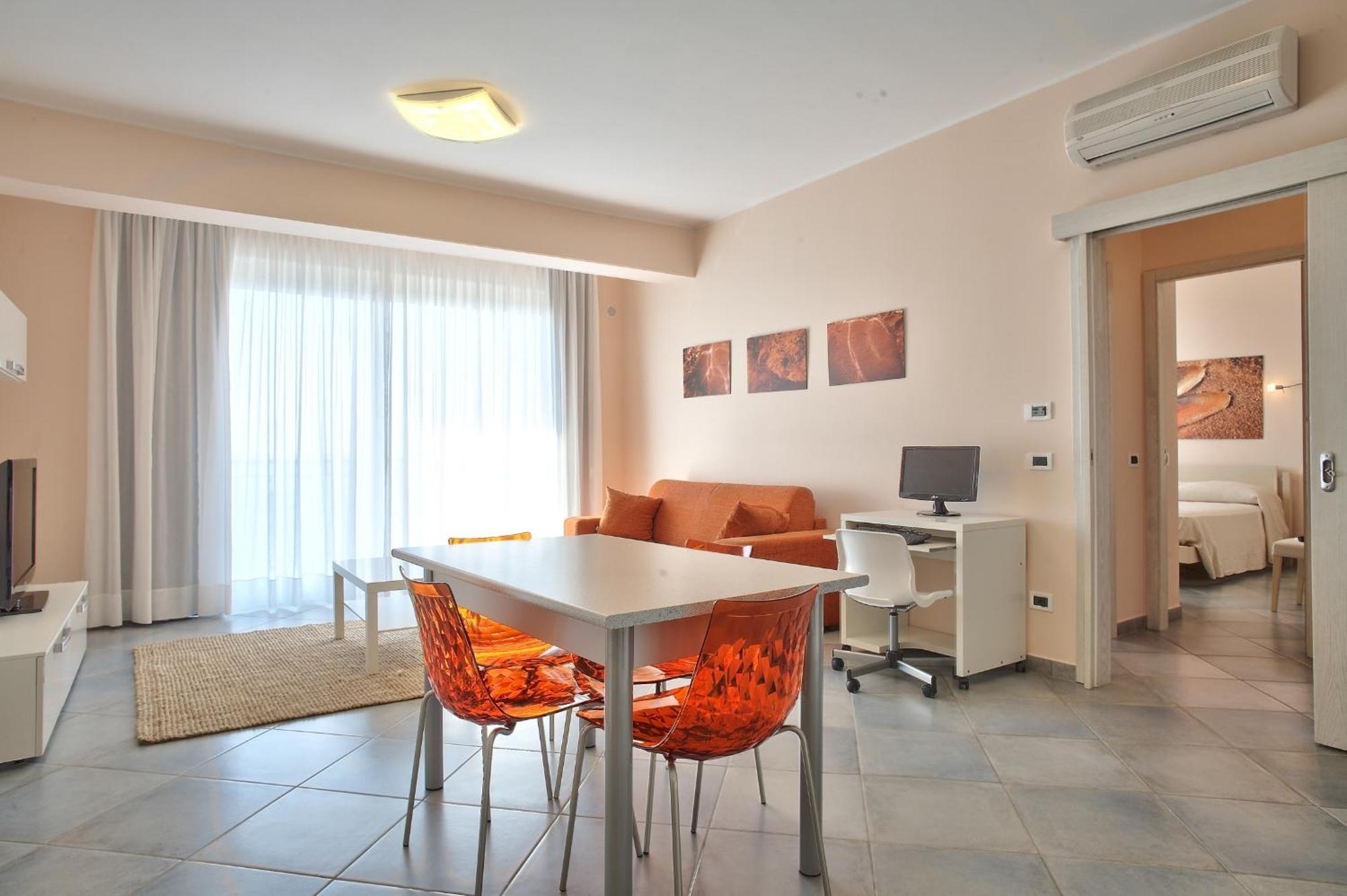 Terraces D'Orlando - Family Apartments With Sea View And Pool Capo d'Orlando Ruang foto